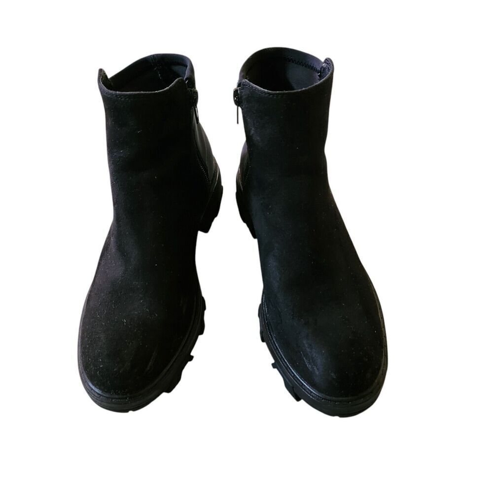 Unisa Boots Womens 7‎ M Black Wadi-M Ankle Booties Heels Casual Suede Zipper
